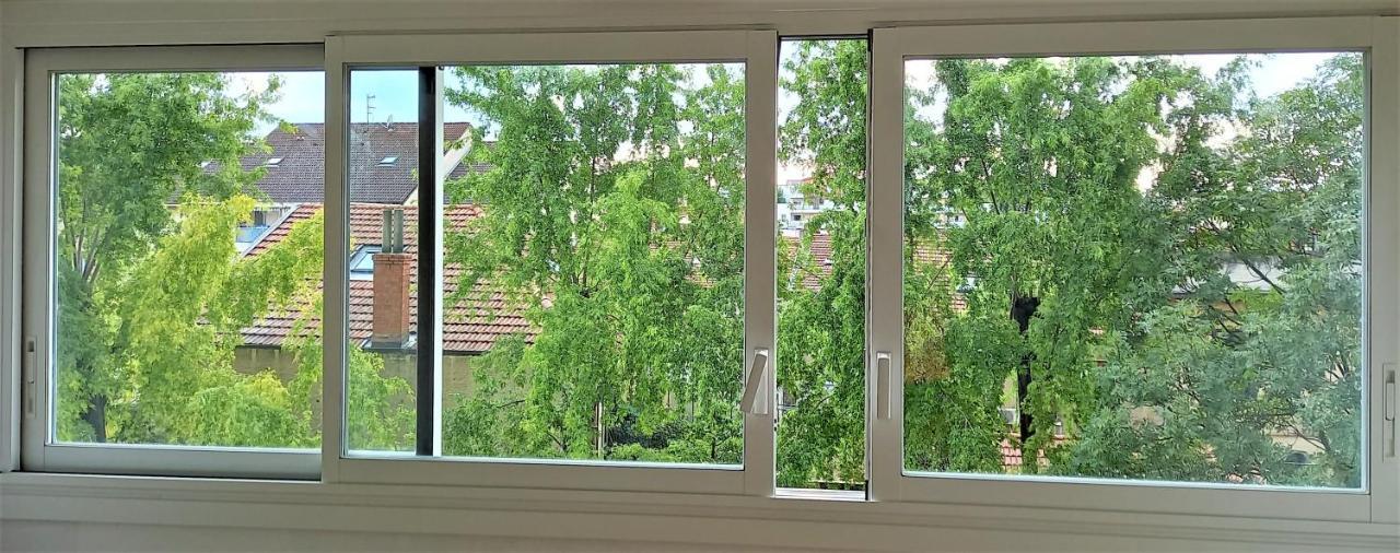 Magnifique Cocon - Metro A Republique - 2 Belles Chambres Avec Dressings - Wifi Gratuit - Netflix - Au Calme Absolu - Lumineux - Jardin Arbore Partage Dans La Residence Villeurbanne Dış mekan fotoğraf